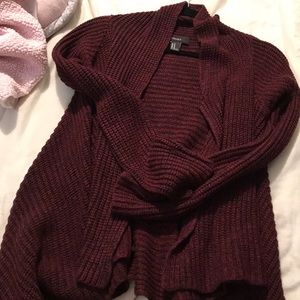 maroon knitted cardigan